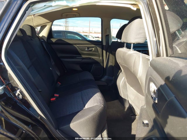 1N4AL3AP1HN314463 Nissan Altima 2.5 S