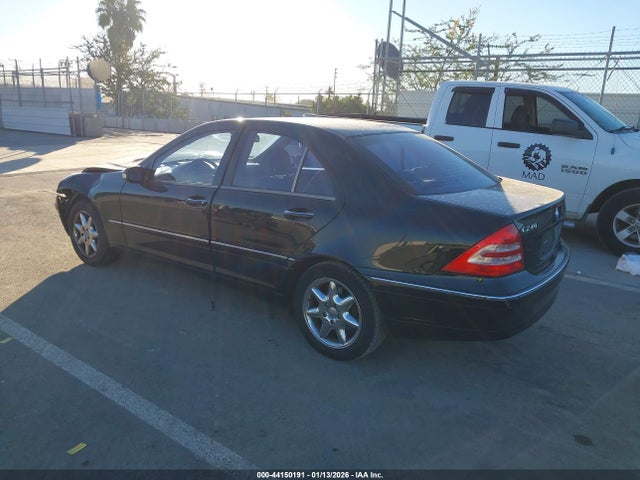 2004 MERCEDES-BENZ C 240 WDBRF61J84E016664 Photo 2