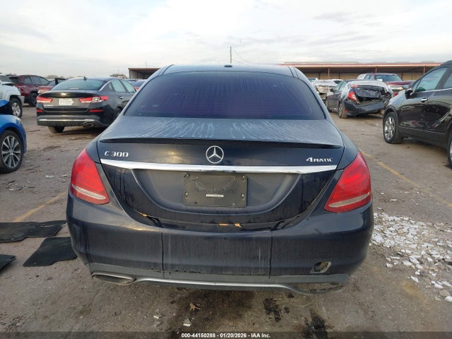 44150288 :رقم المزاد ، 55SWF4KB3GU139063 vin ، 2016 Mercedes-benz C 300 4matic مزاد بيع