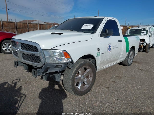 3C6JR6AT3KG555214 RAM 1500 Classic Express 4x2 6&#039;4 Box