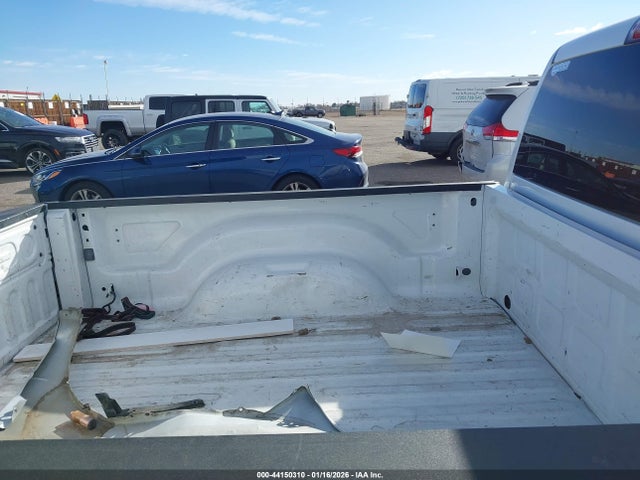 3C6JR6AT3KG555214 RAM 1500 Classic Express 4x2 6&#039;4 Box