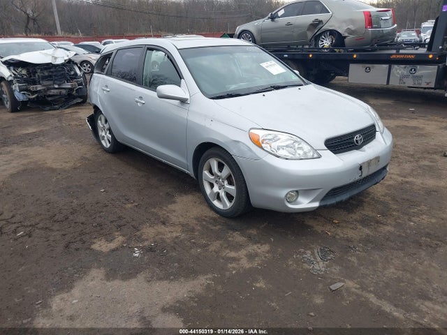 2008 TOYOTA MATRIX 2T1KR32E38C705823