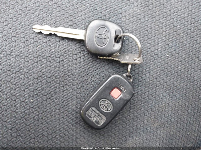 2008 TOYOTA MATRIX 2T1KR32E38C705823 Photo 10