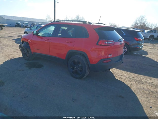 1C4PJMCB2JD599297 Jeep Cherokee Latitude 4x4