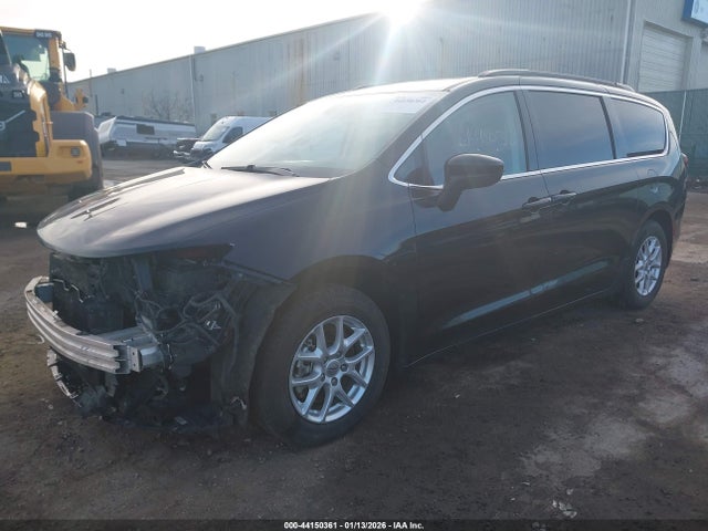 2021 Chrysler Voyager Lxi მანქანა იყიდება აუქციონზე, vin: 2C4RC1DG1MR505925, აუქციონის ნომერი: 44150361