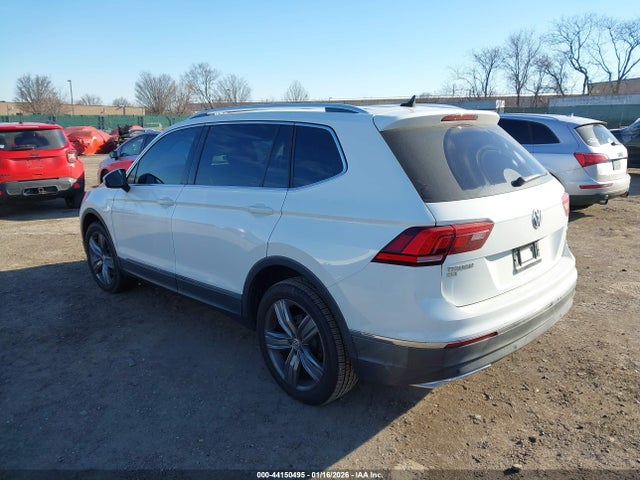 3VV4B7AX5JM181239 Volkswagen Tiguan 2.0t Sel Premium