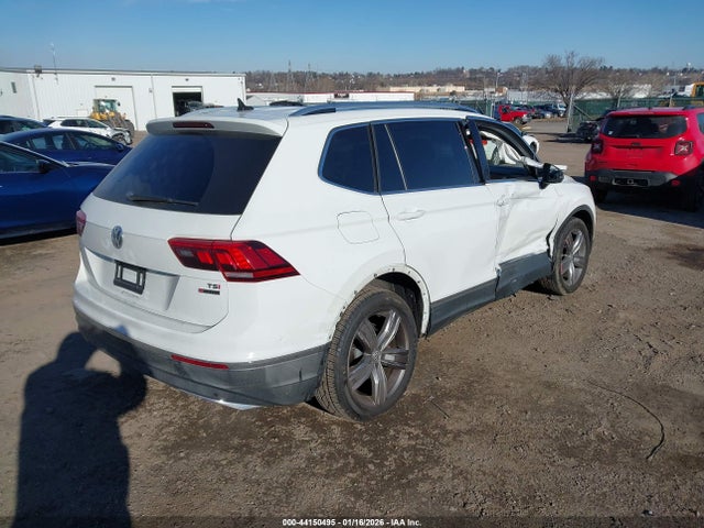 3VV4B7AX5JM181239 Volkswagen Tiguan 2.0t Sel Premium