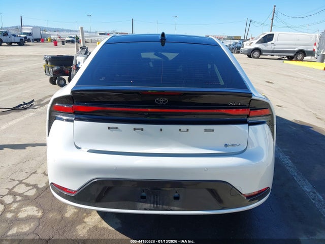 Toyota PRIUS XLE 2024 JTDACAAU3R3045285 Image 16