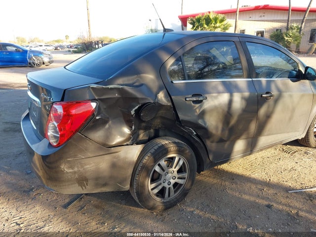 1G1JC5SG2E4105229 Chevrolet Sonic Lt Auto