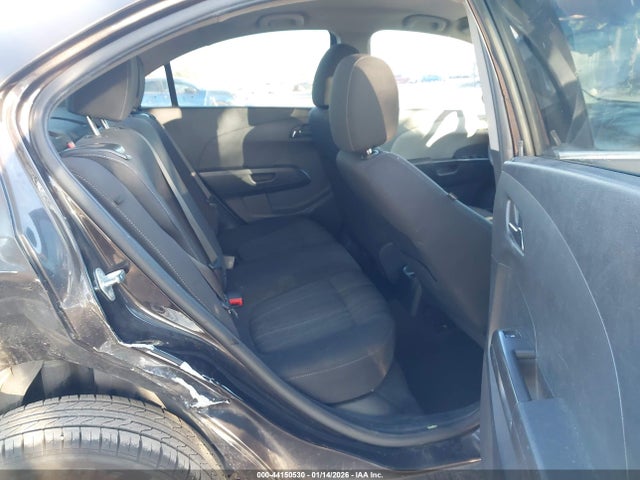 1G1JC5SG2E4105229 Chevrolet Sonic Lt Auto