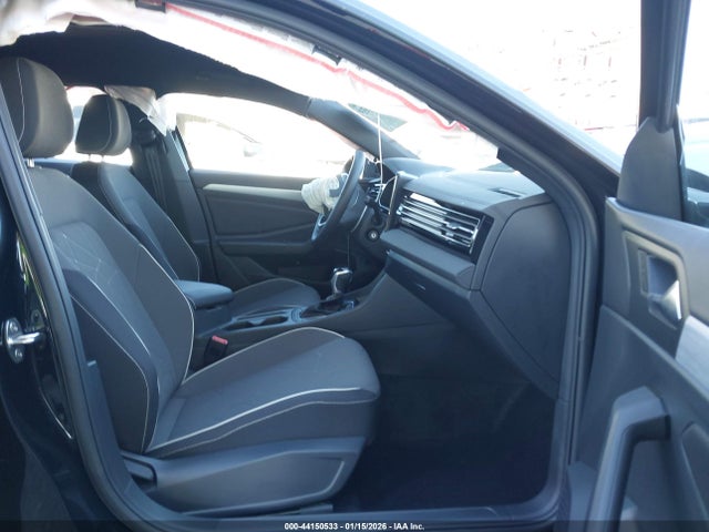 3VWBX7BU4SM111306 Volkswagen Jetta 1.5t Sport