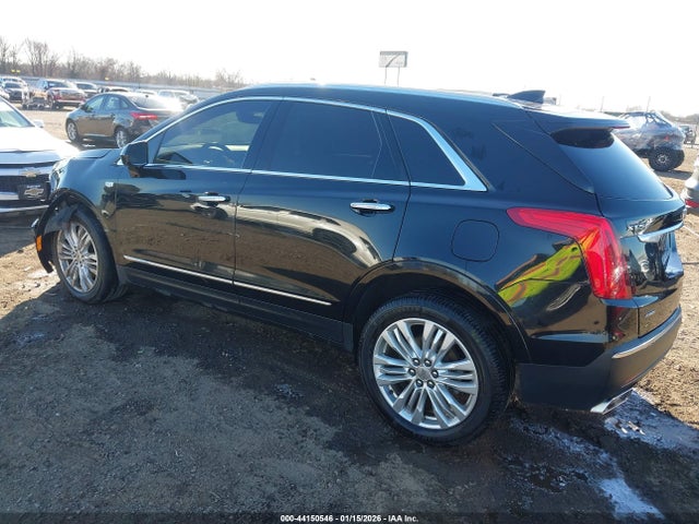 2019 CADILLAC XT5 1GYKNFRS6KZ142931 Photo 2