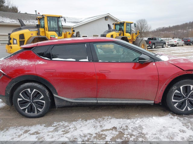 KNDC3DLC6N5044998 KIA Ev6 Wind
