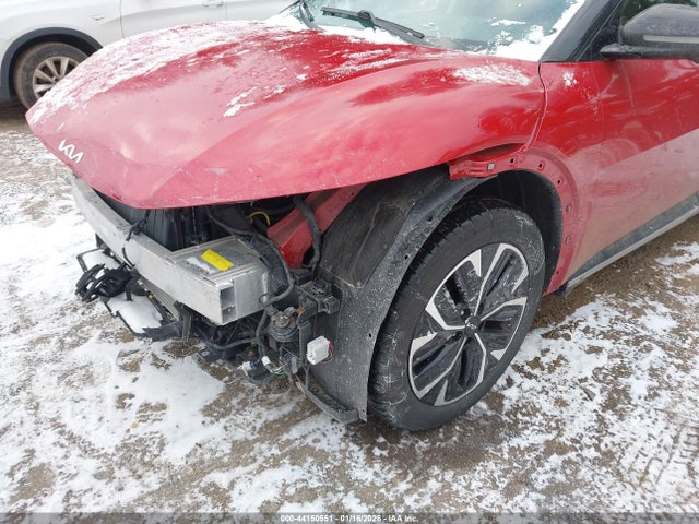 KNDC3DLC6N5044998 KIA Ev6 Wind