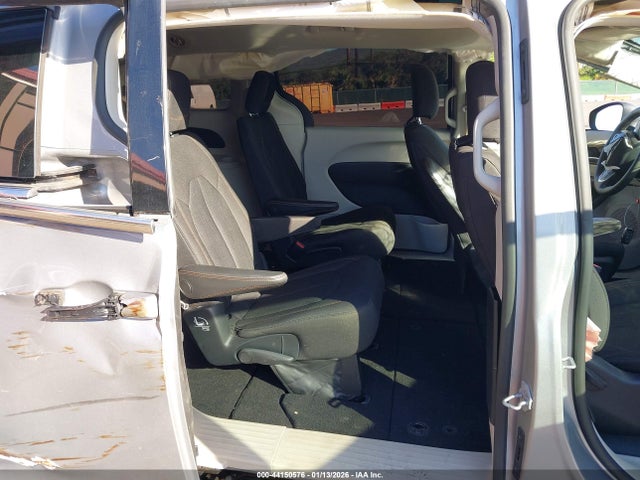 2017 CHRYSLER PACIFICA 2C4RC1CG3HR665554 Photo 7