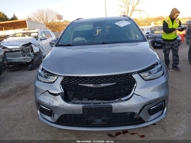 Продажа на аукционе авто 2021 Chrysler Pacifica Touring L, vin: 2C4RC1BG6MR547431, номер лота: 44150580