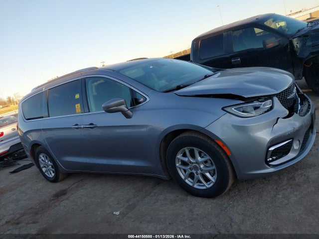 Продажа на аукционе авто 2021 Chrysler Pacifica Touring L, vin: 2C4RC1BG6MR547431, номер лота: 44150580