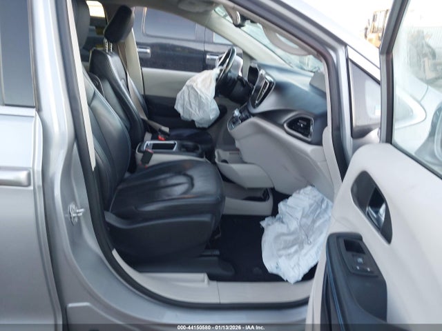 2021 CHRYSLER PACIFICA 2C4RC1BG6MR547431 Photo 4