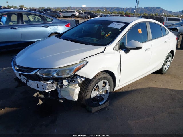 1G1BC5SM6H7150462 Chevrolet Cruze Ls Auto