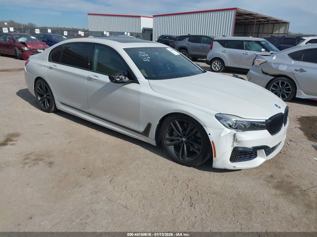 2017 BMW 740I WBA7E2C53HG739382