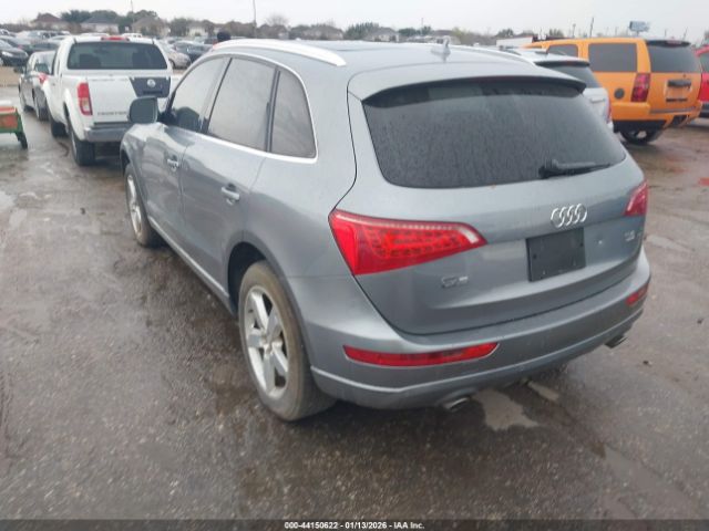 2010 AUDI Q5 WA1VKAFP5AA017442 Photo 2