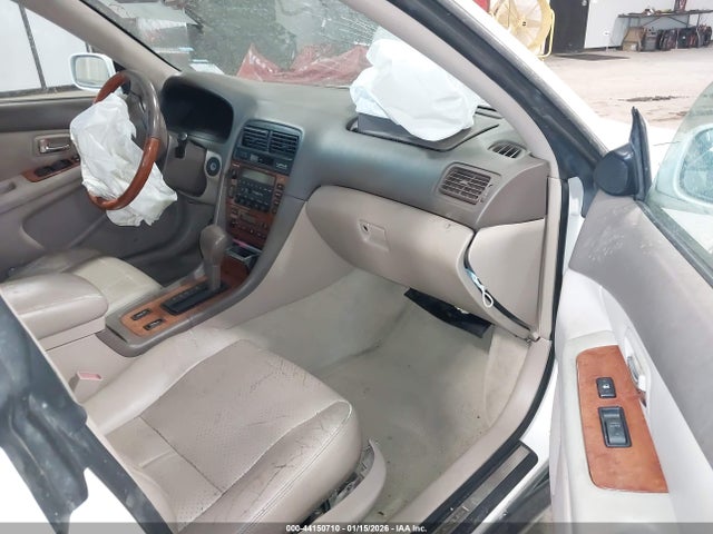 Продаж на аукціоні авто 2001 Lexus Es 300, vin: JT8BF28G510310410, номер лоту: 44150710