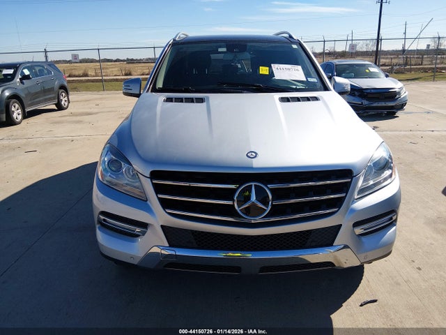 Продажа на аукционе авто 2012 Mercedes-benz Ml 350 4matic, vin: 4JGDA5HB0CA025508, номер лота: 44150726