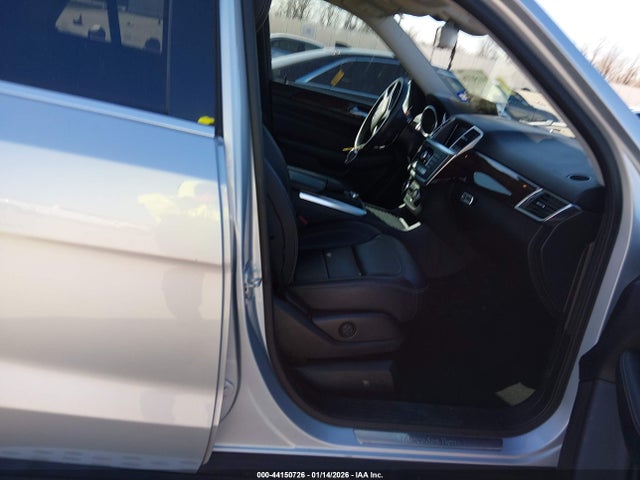 Продажа на аукционе авто 2012 Mercedes-benz Ml 350 4matic, vin: 4JGDA5HB0CA025508, номер лота: 44150726