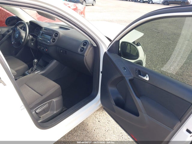 Продаж на аукціоні авто 2014 Volkswagen Tiguan S, vin: WVGAV3AX6EW521808, номер лоту: 44150727