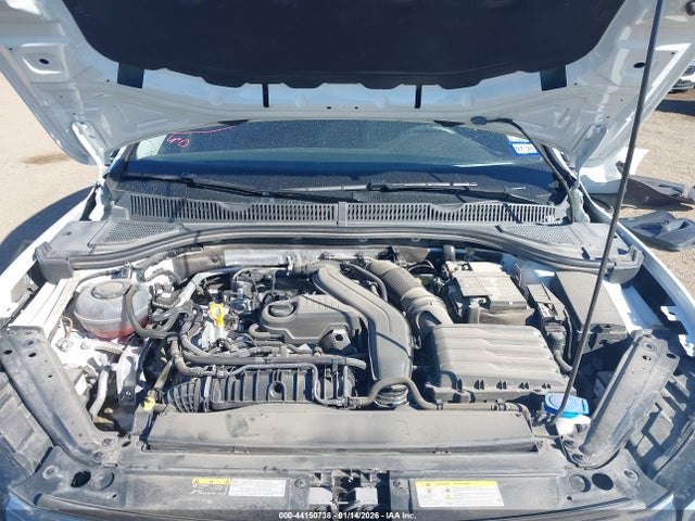 Продажа на аукционе авто 2024 Volkswagen Jetta 1.5t S, vin: 3VW5M7BU8RM097166, номер лота: 44150738