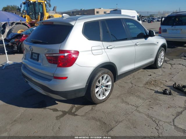 2015 BMW X3 5UXWX9C5XF0D56127 Photo 3