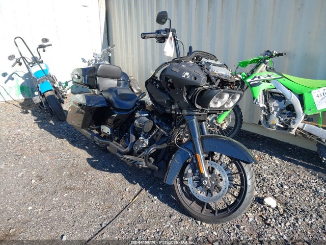 2018 HARLEY-DAVIDSON FLTRXS 1HD1KTC17JB632311