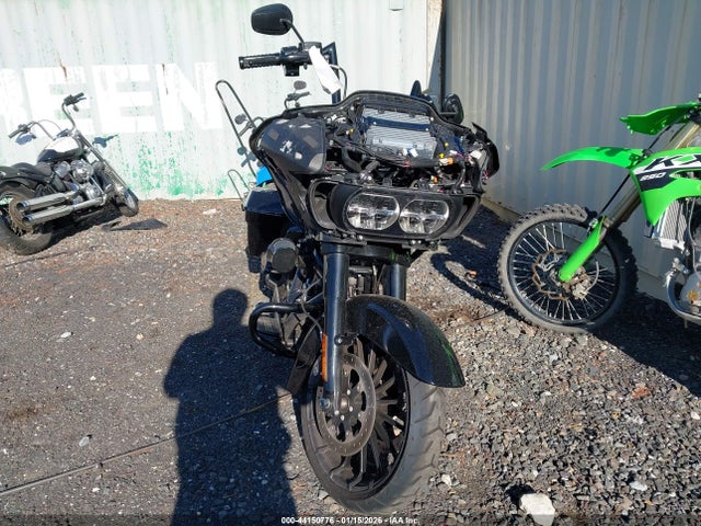 2018 HARLEY-DAVIDSON FLTRXS 1HD1KTC17JB632311 Photo 4