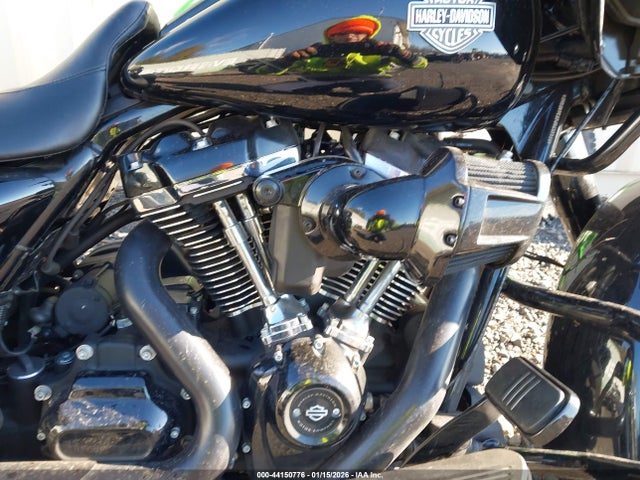 2018 HARLEY-DAVIDSON FLTRXS 1HD1KTC17JB632311 Photo 7