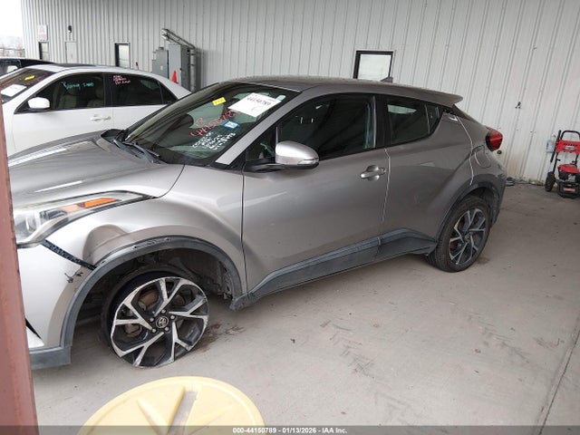 NMTKHMBX7JR003493 Toyota C-hr Xle Premium