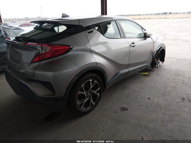 NMTKHMBX7JR003493 Toyota C-hr Xle Premium