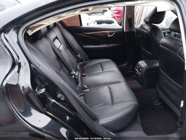 JN1EV7AR9HM841870 Infiniti Q50 3.0t Premium/3.0t Signature Edition/3.0t Sport