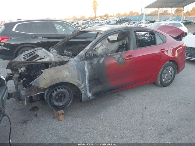 3KPA24AB8KE200429 KIA RIO S