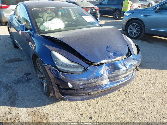 2018 TESLA MODEL 3 5YJ3E1EAXJF102379 Photo 5