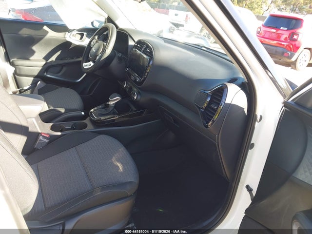 KNDJ33AU7S7956567 KIA SOUL EX