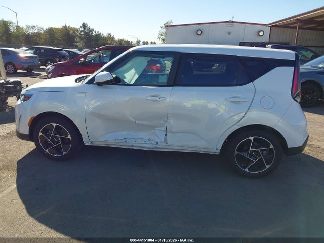 KNDJ33AU7S7956567 KIA SOUL EX