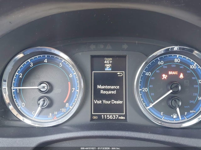 2T1BURHE0JC042970 Toyota COROLLA SE
