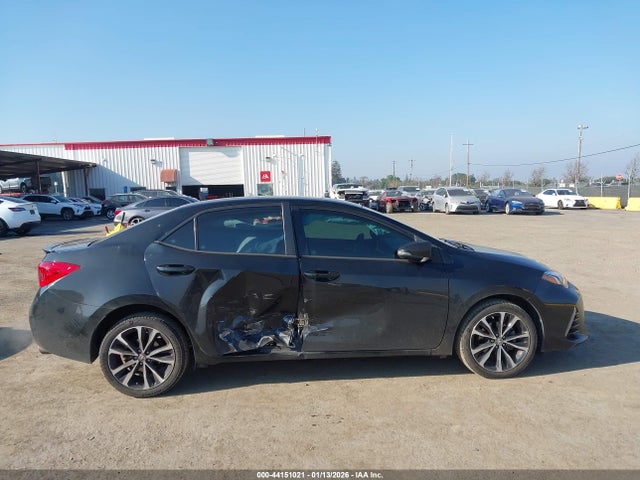 2T1BURHE0JC042970 Toyota COROLLA SE