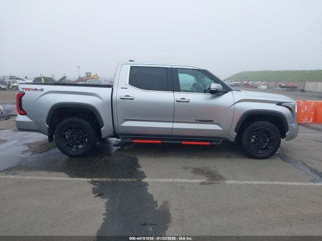 5TFJA5DB8NX039377 Toyota Tundra Limited