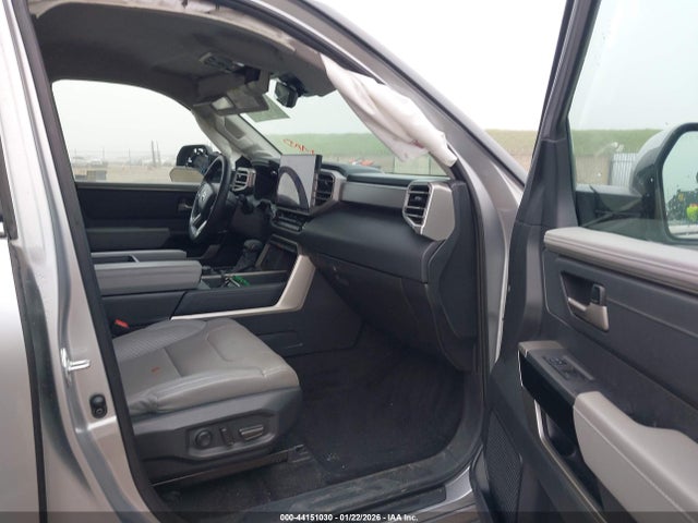 5TFJA5DB8NX039377 Toyota Tundra Limited