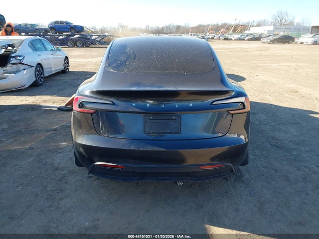 Продажа на аукционе авто 2024 Tesla Model 3 Long Range Dual Motor All-wheel Drive/rear-wheel Drive, vin: 5YJ3E1EA5RF725811, номер лота: 44151031