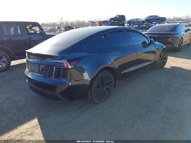 Продажа на аукционе авто 2024 Tesla Model 3 Long Range Dual Motor All-wheel Drive/rear-wheel Drive, vin: 5YJ3E1EA5RF725811, номер лота: 44151031