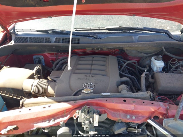5TFUW5F16HX665985 Toyota Tundra Sr5 5.7l V8
