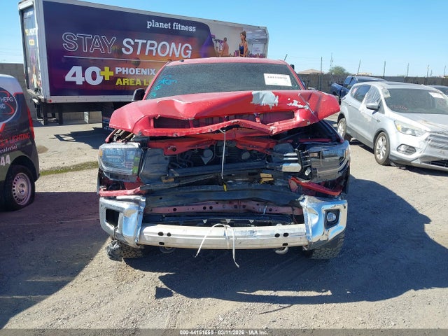 5TFUW5F16HX665985 Toyota Tundra Sr5 5.7l V8