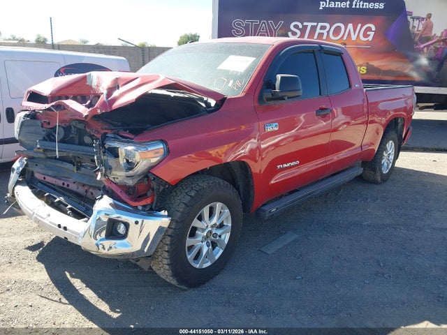 5TFUW5F16HX665985 Toyota Tundra Sr5 5.7l V8